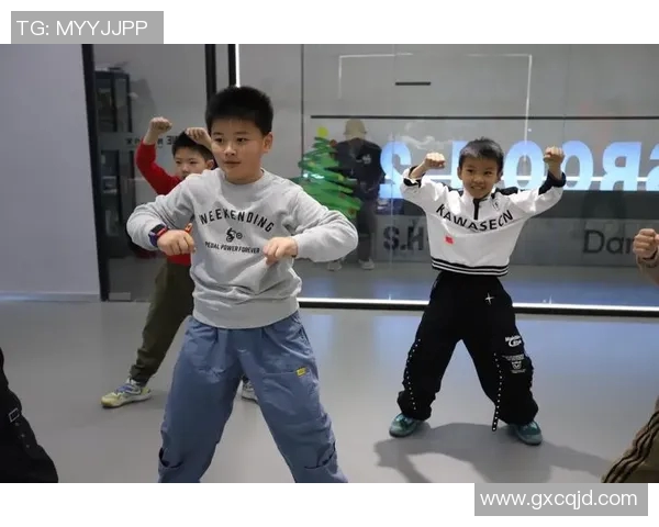 重庆街舞队个人能力排名创新高引发热议展现街舞新风潮