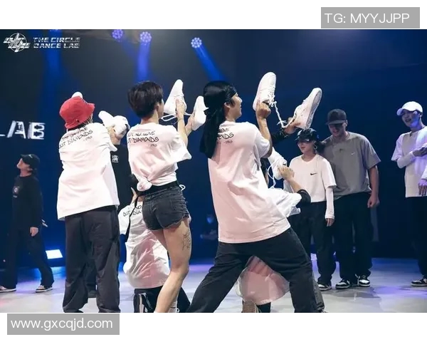 武汉街舞队荣登全国街舞节奏排行榜第二名引发热议