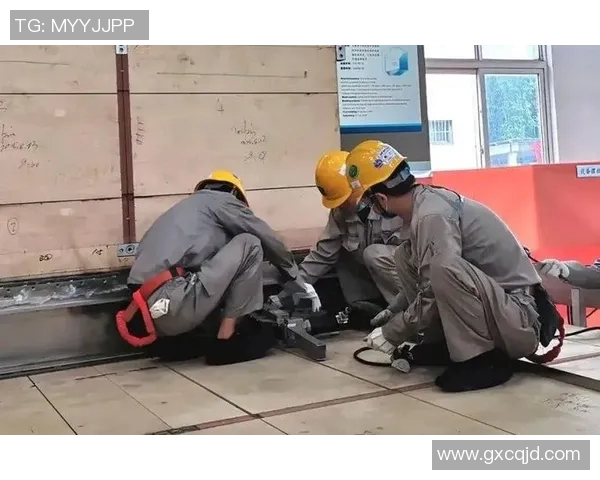 赛后分析：LNG与V5对决中的战术博弈与团队协作探讨