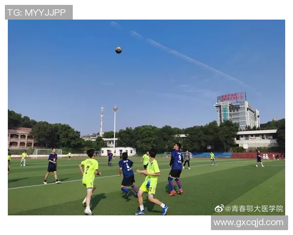 儿童足球明星王宇轩的成长之路与未来梦想探索